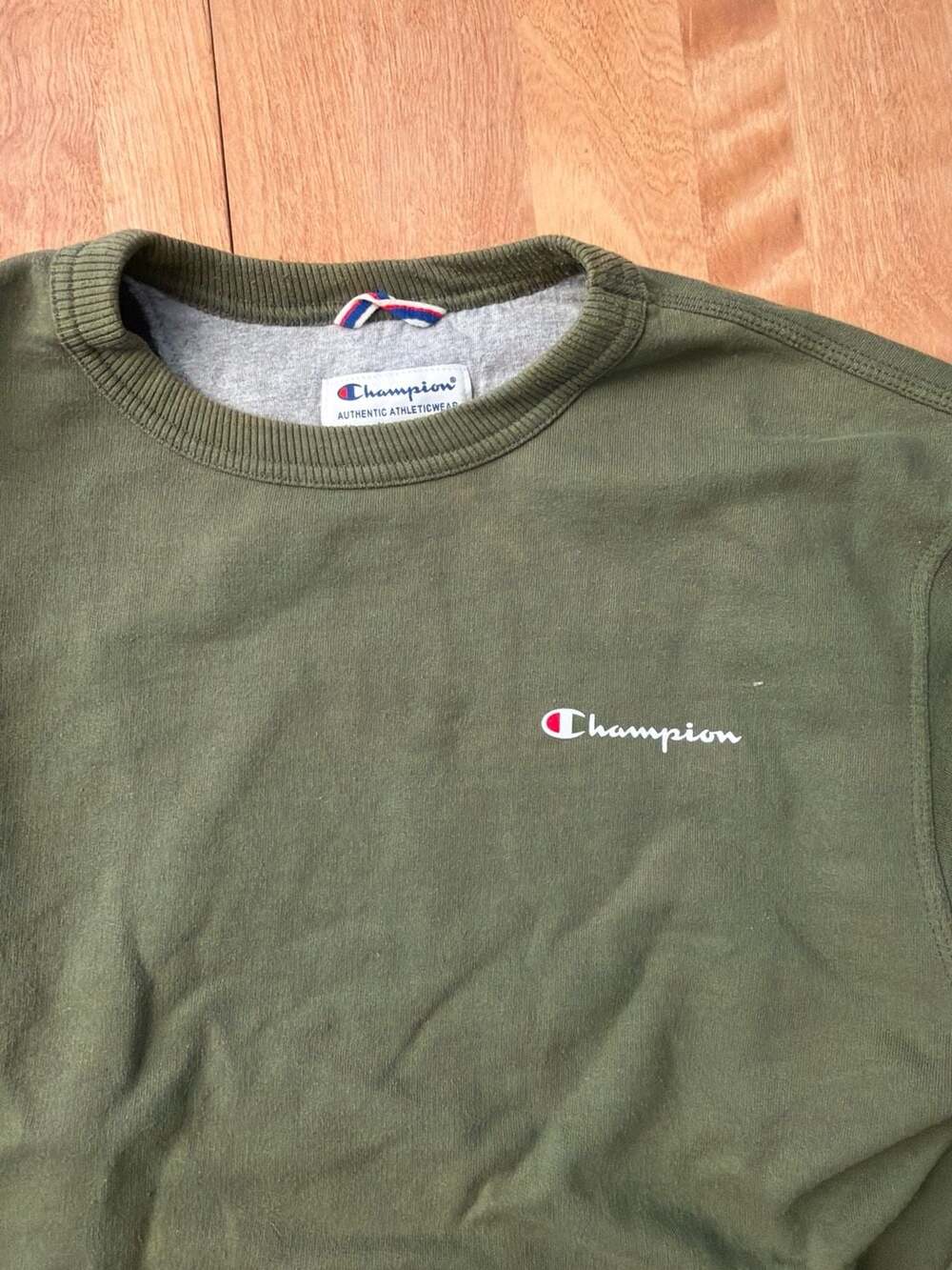 Champion Athleticwear Men's Medium Olive Green Crewneck Sweatshirt